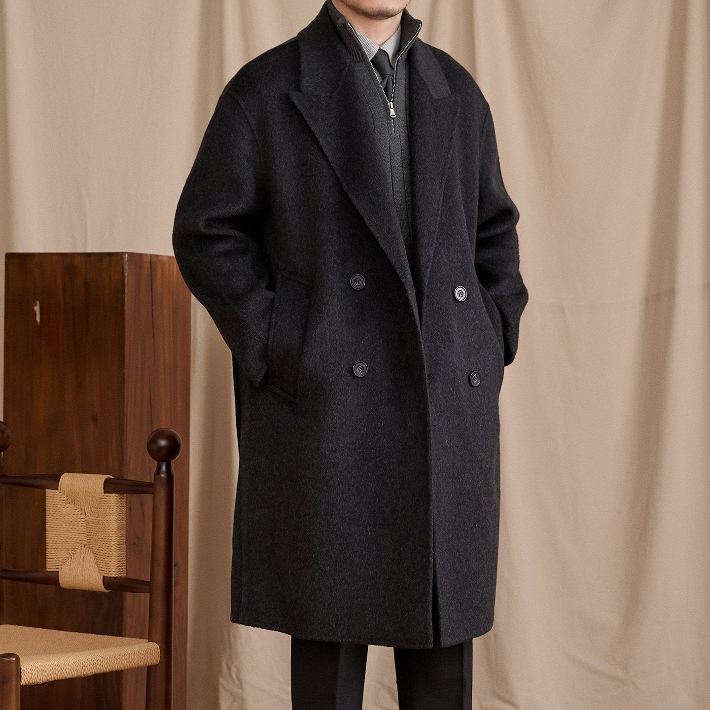 Manteau mi-long ample et décontracté en laine