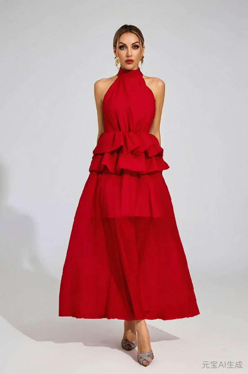 Robe de mariée fluide à volants et col halter