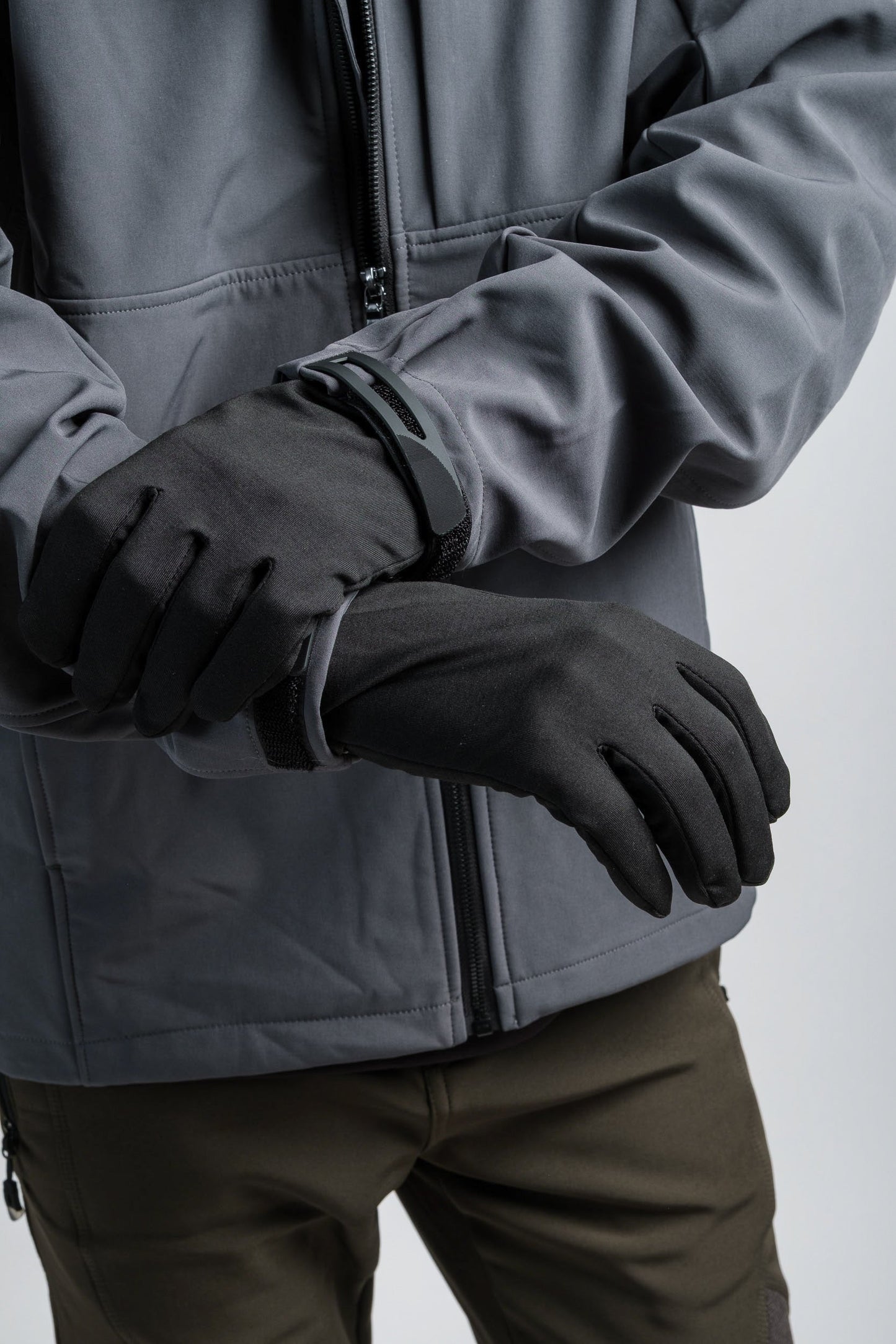 Defender 3-in-1 Gloves with Touchscreen