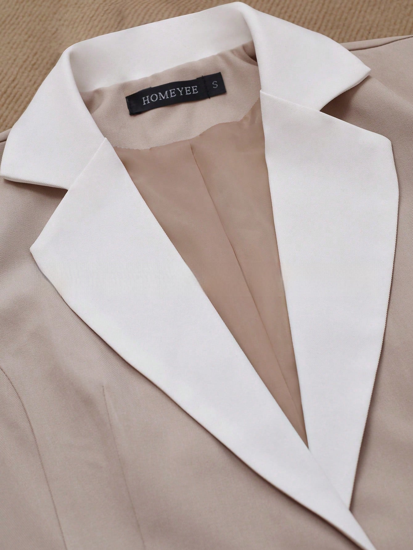 Blazer élégant et formel à boutons de couleur contrastée, style professionnel