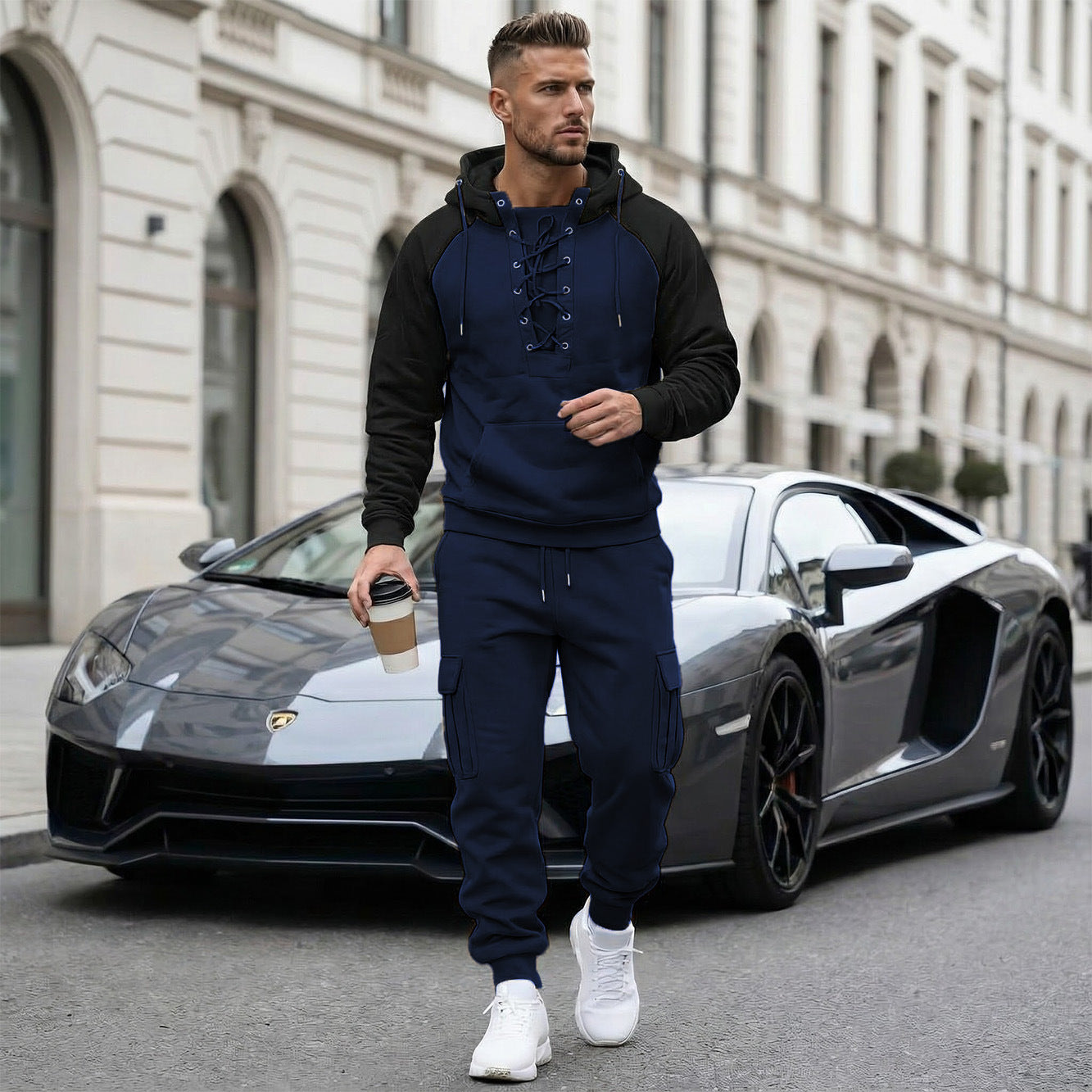 Pantalon cargo doublé polaire, manches raglan et multiples poches