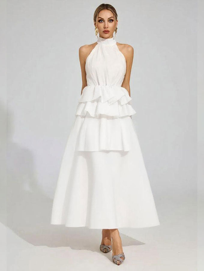 Robe de mariée fluide à volants et col halter